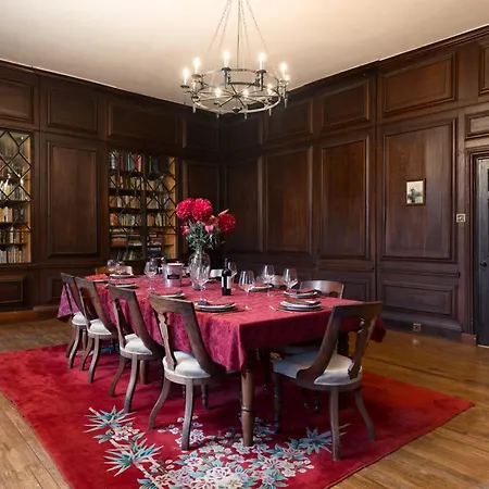 Family Friendly, Big Beautiful 17th Century House Hunmanby